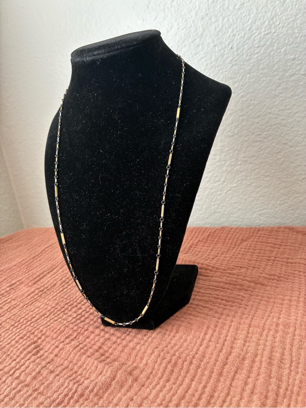 Freida Rothman Two tone Chain - Picture 3 of 7